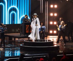 Dove Awards Jamie MacDonald
