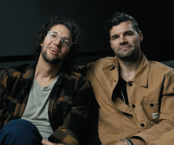 For King & Country Top 1008