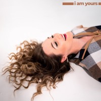 Hannah Schaefer - I Am Yours